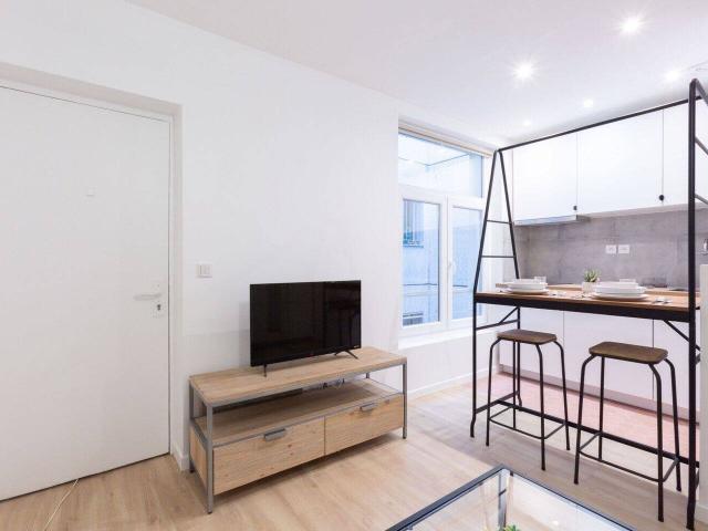 STUDIO RUE D'AUBERVILLIERS