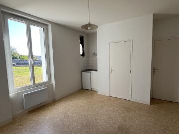 STUDIO RUE DES QUATRE CYPRES