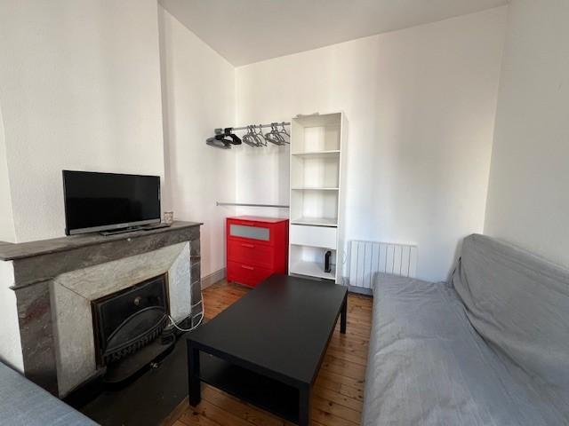 STUDIO RUE LIOGIER Studio de 23.66m2 situé 7 Rue liogier au.