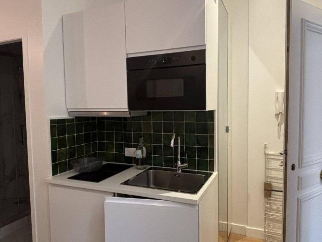 Studio Rue Sainte colombe
