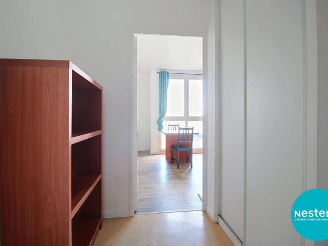 STUDIO RUEIL MALMAISON PLAINE GARE PROCHE GARES RER RUEIL ET NAN