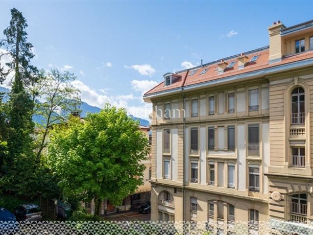 Studio Wohnung zu mieten einen Steinwurf vom See entfernt
