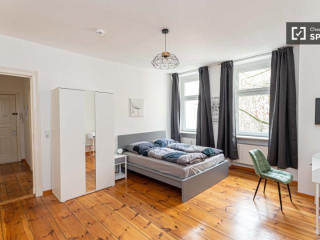 Studio zu vermieten in Berlin