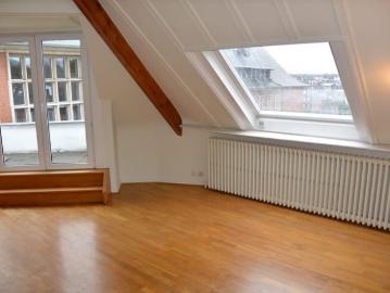 Studio with terrace in a small and quiet building