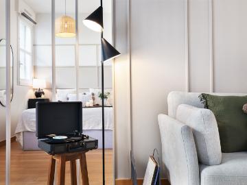 Studio with balcony in Porte Dauphine