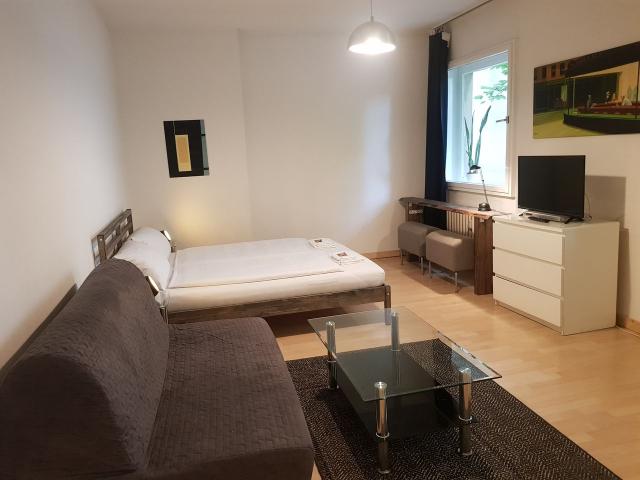 Studio with balcony in Schöneberg, Berlin Amsterdam Apartments for Rent