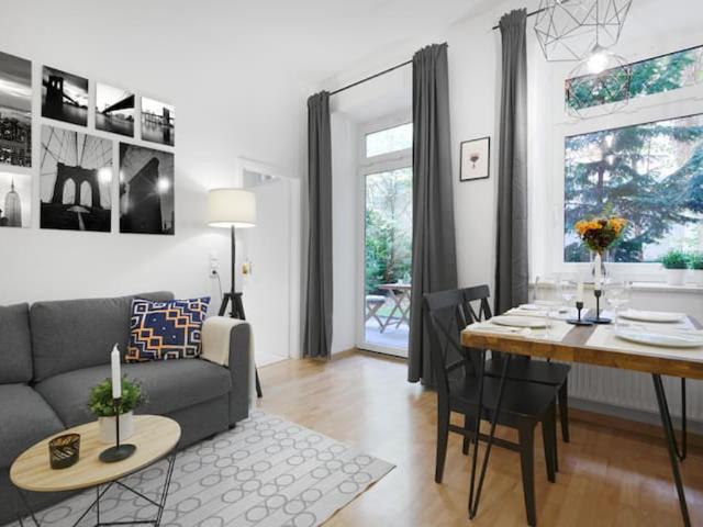 Studio with big terrace, Berlin