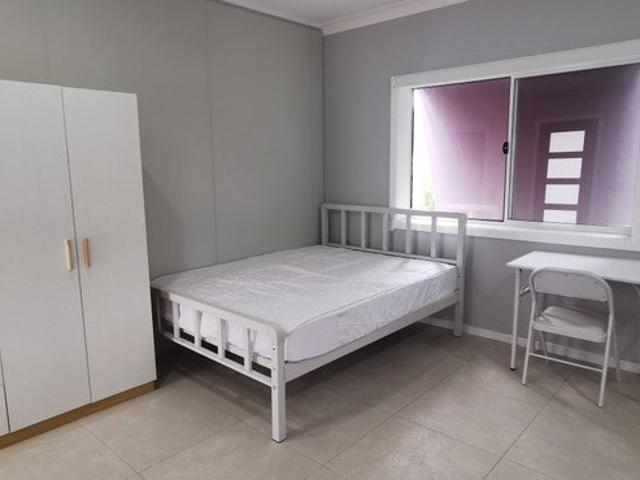 Studio with Furniture for Rent In Jesmond Closing to Uni. Shopping Centre