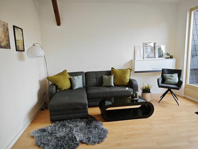 Studio with old building charme and loggia, Magdeburg Amsterdam Apartments for Rent