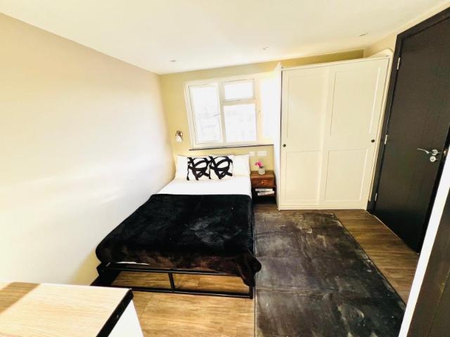 ✨Studio with Separate Kitchen in Edmonton