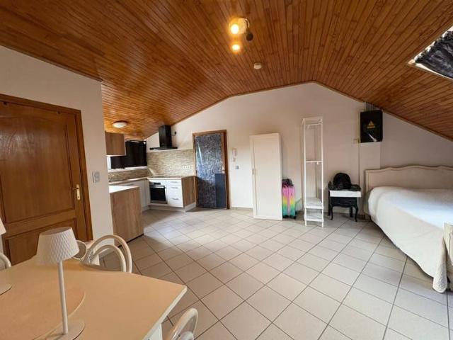 Charmant studio totalement rénovée