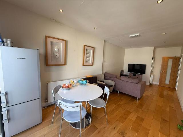1 bed House To Let