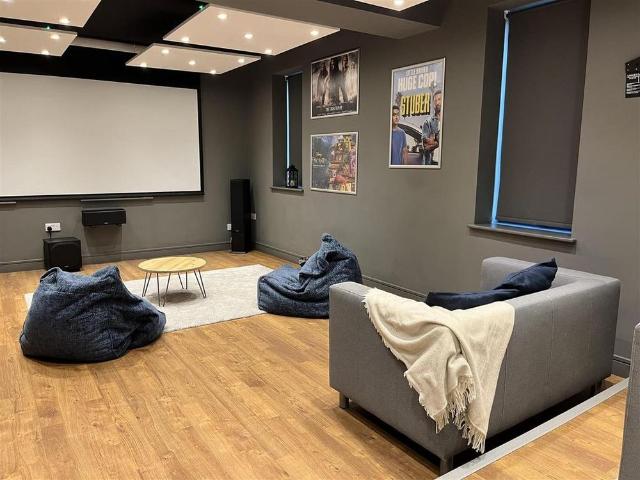 Studio to rent