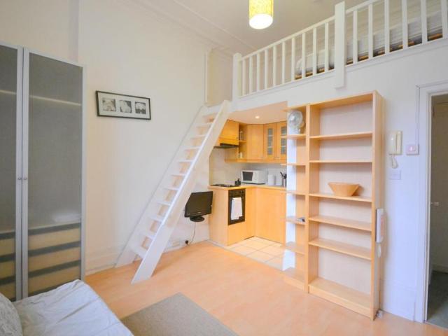 Studio to rent