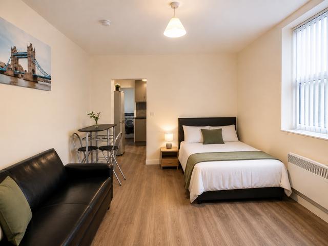 Studio to rent
