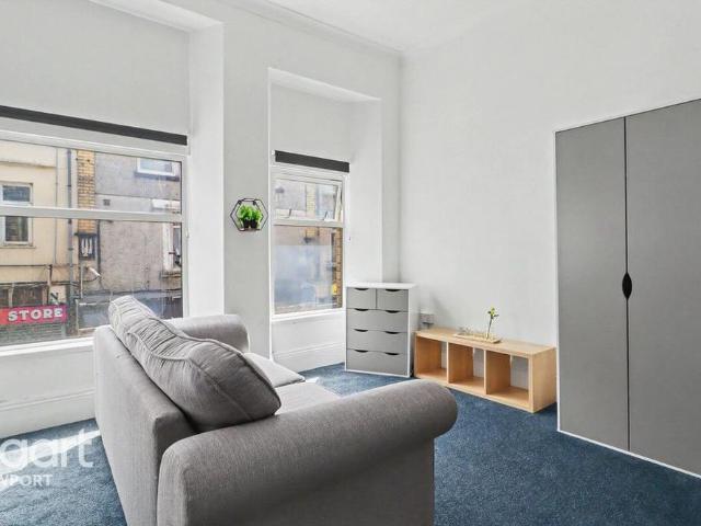 Studio to rent