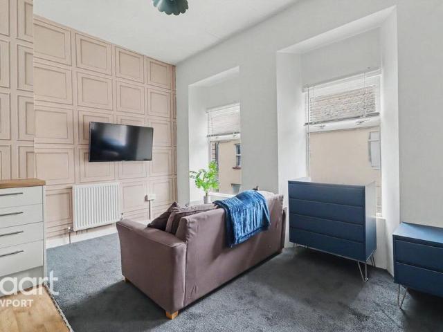 Studio to rent