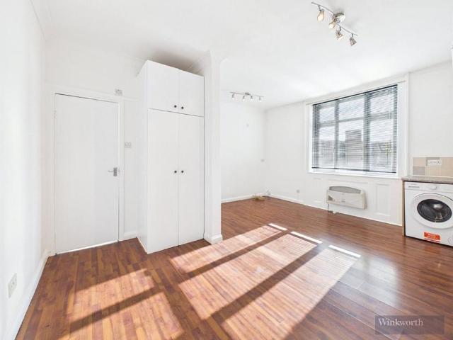 Studio to rent