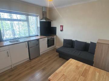 Studio to rent