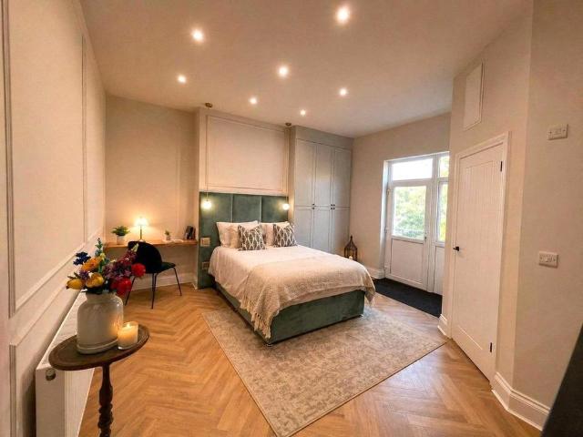 Studio to rent