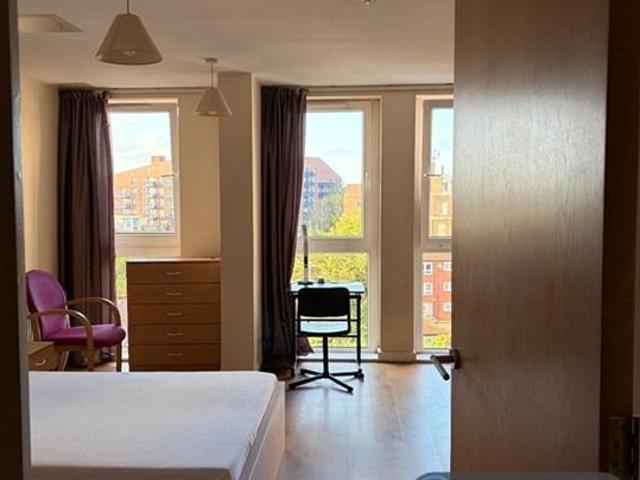 Studio to rent