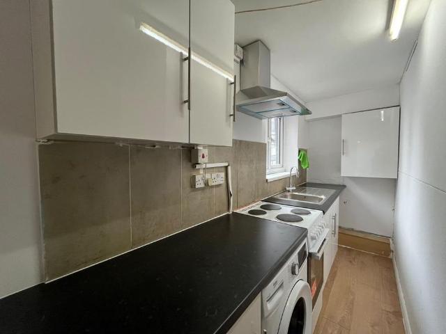 Studio to rent