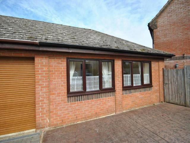 Studio to rent