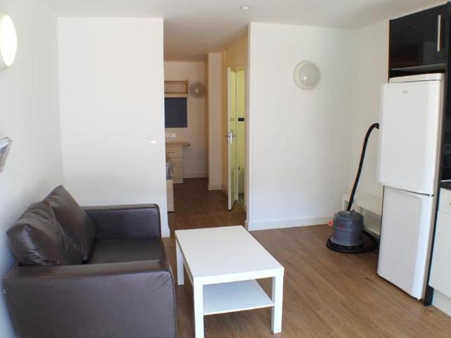 Studio to rent