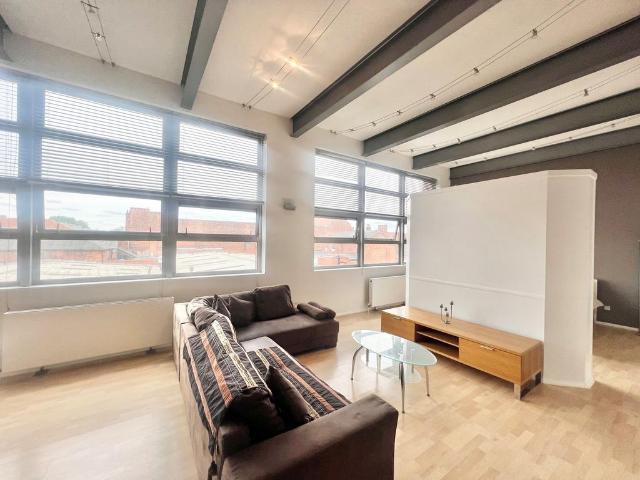 Studio to rent