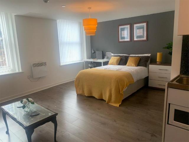 Studio to rent