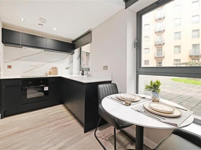 Studio to rent
