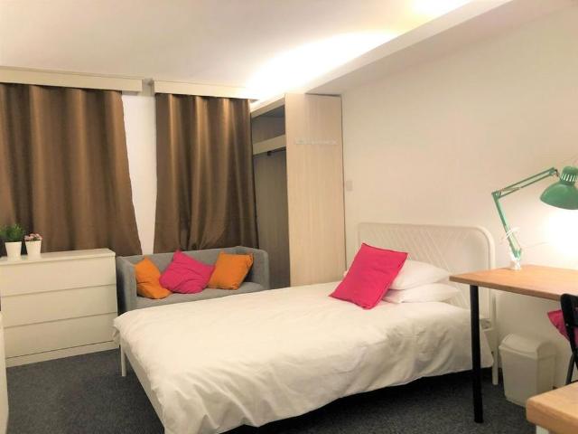 Studio to rent