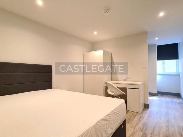 Studio to rent