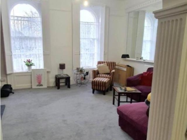 Studio to rent