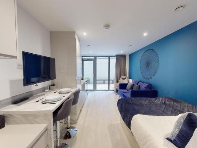Studio to rent