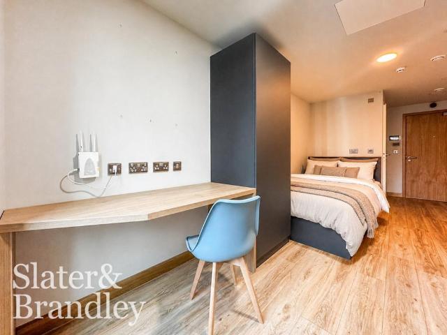 Studio to rent