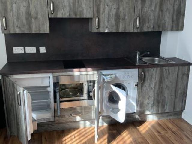 Studio to rent