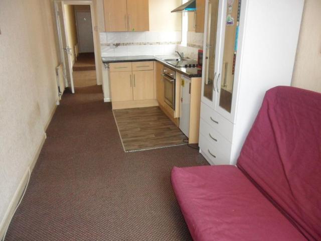 Studio to rent