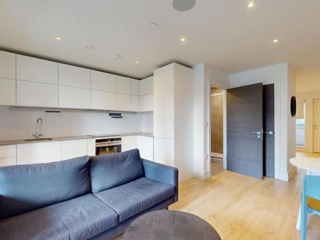 Studio to rent