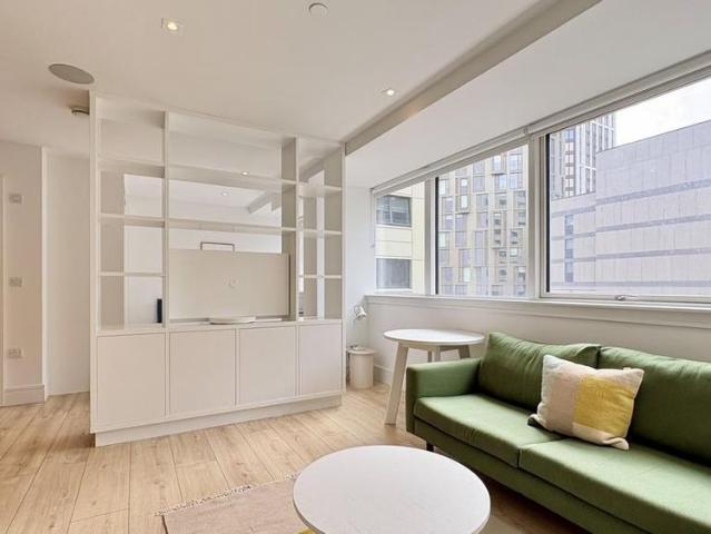 Studio to rent