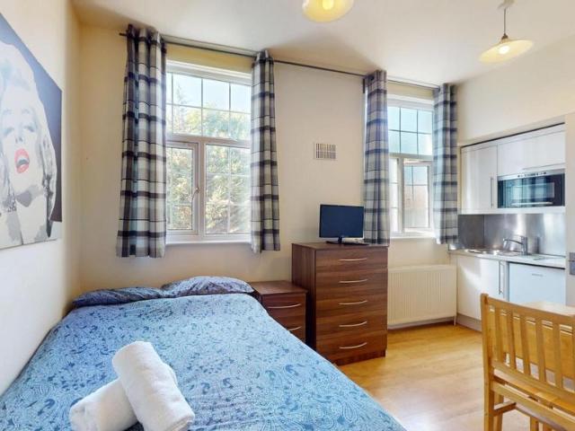 Studio to rent