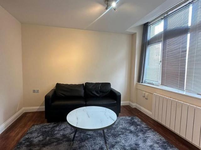 Studio to rent
