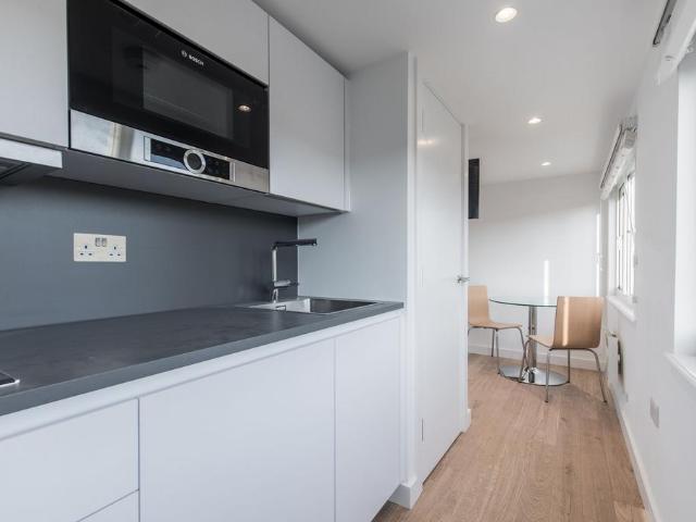 Studio to rent
