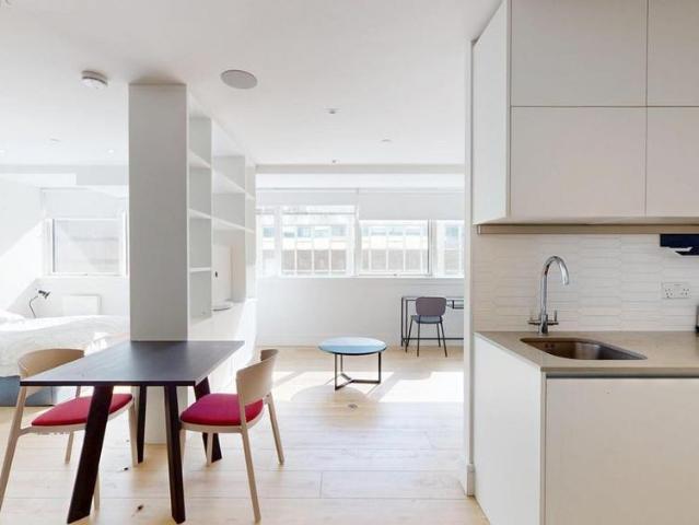 Studio to rent