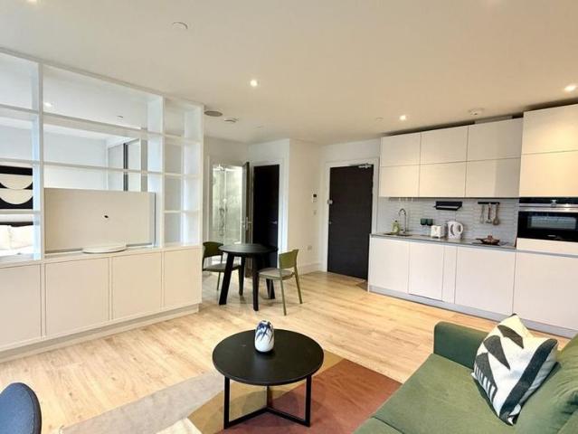 Studio to rent