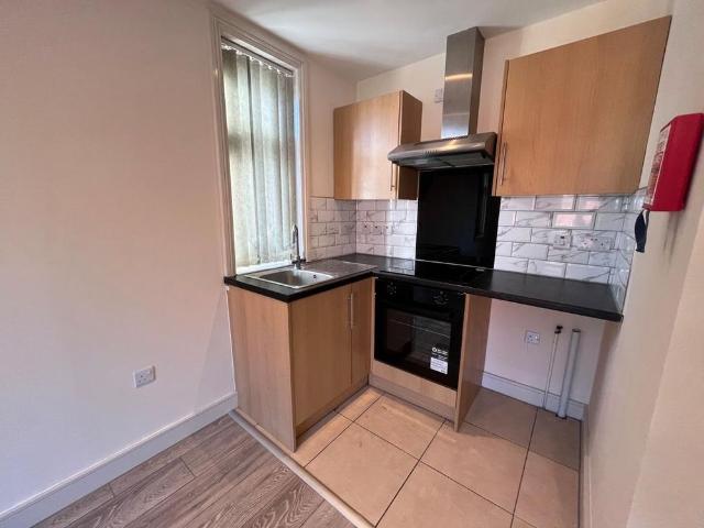 Studio to rent
