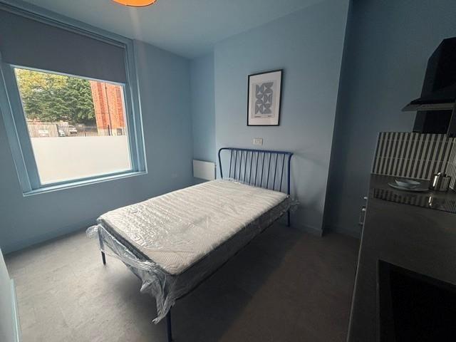 Studio to rent