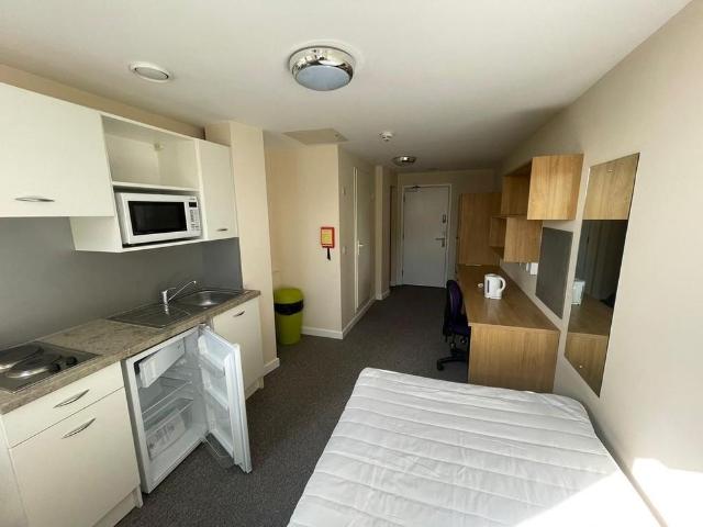Studio to rent
