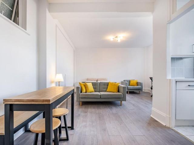 Studio to rent
