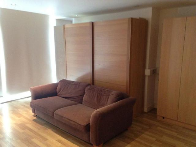 Studio to rent